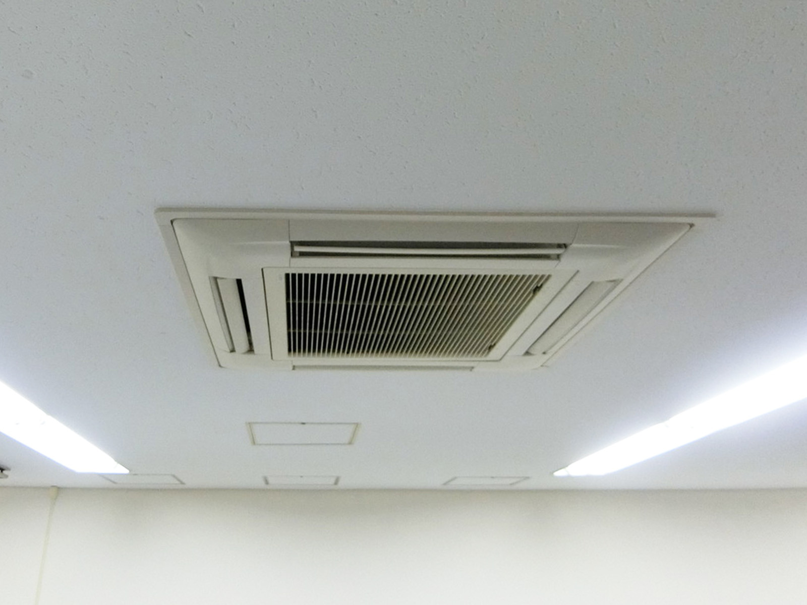 空調