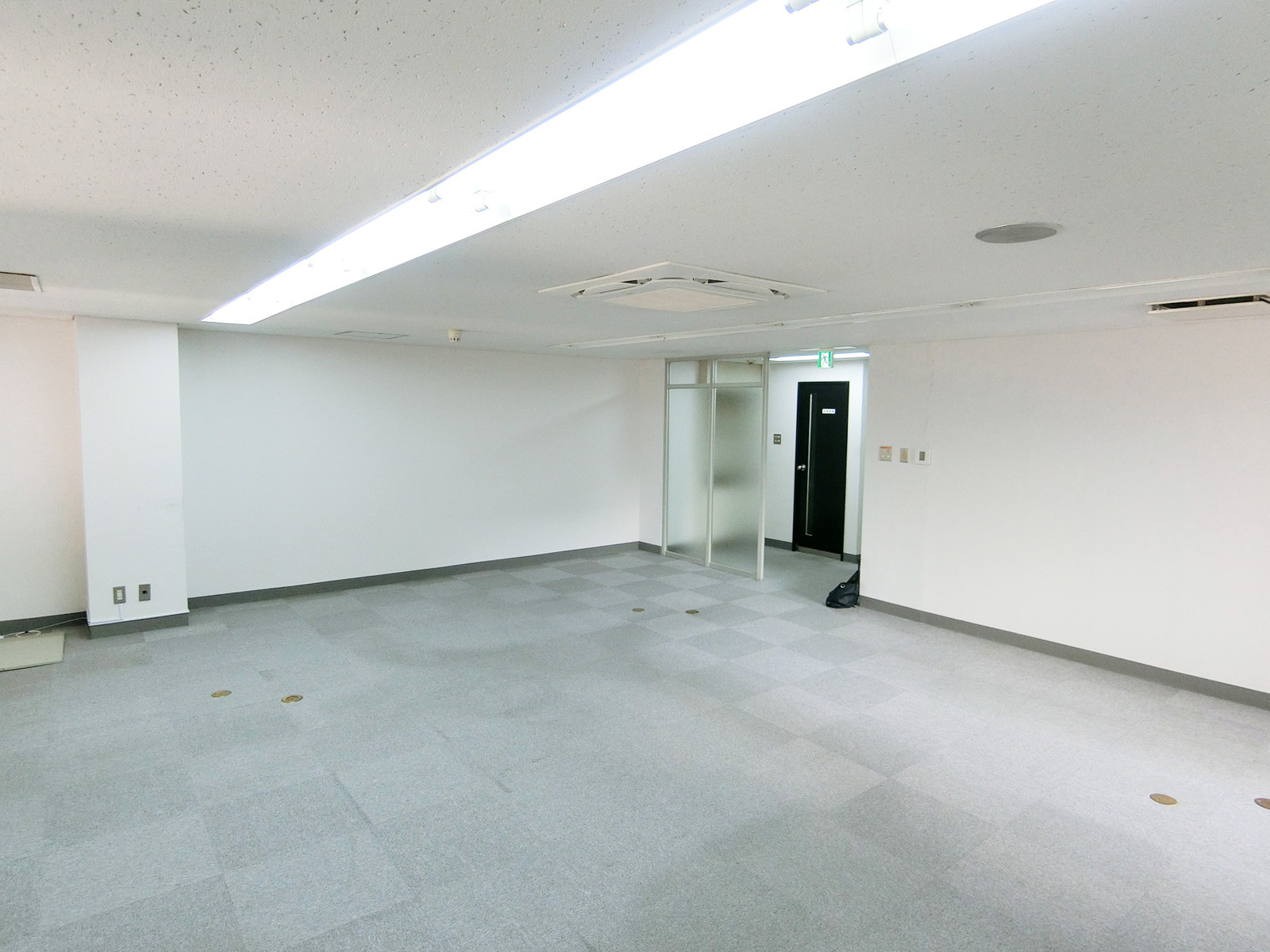 オフィス室内参考画像(6階・約23坪)