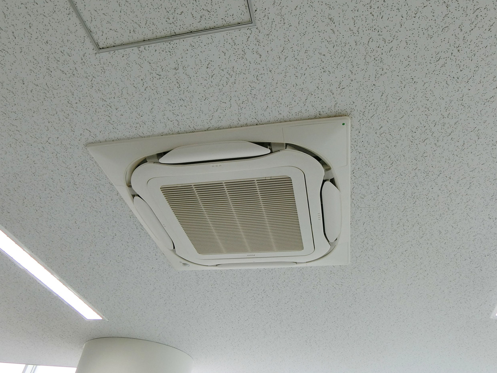 空調