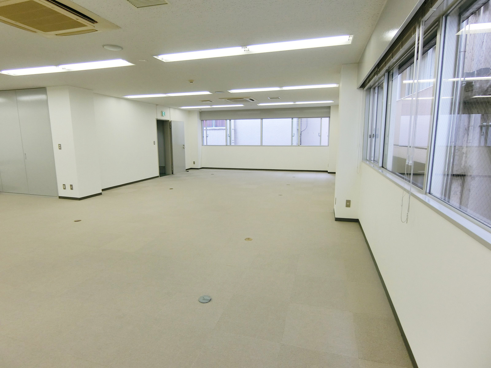 角の様子