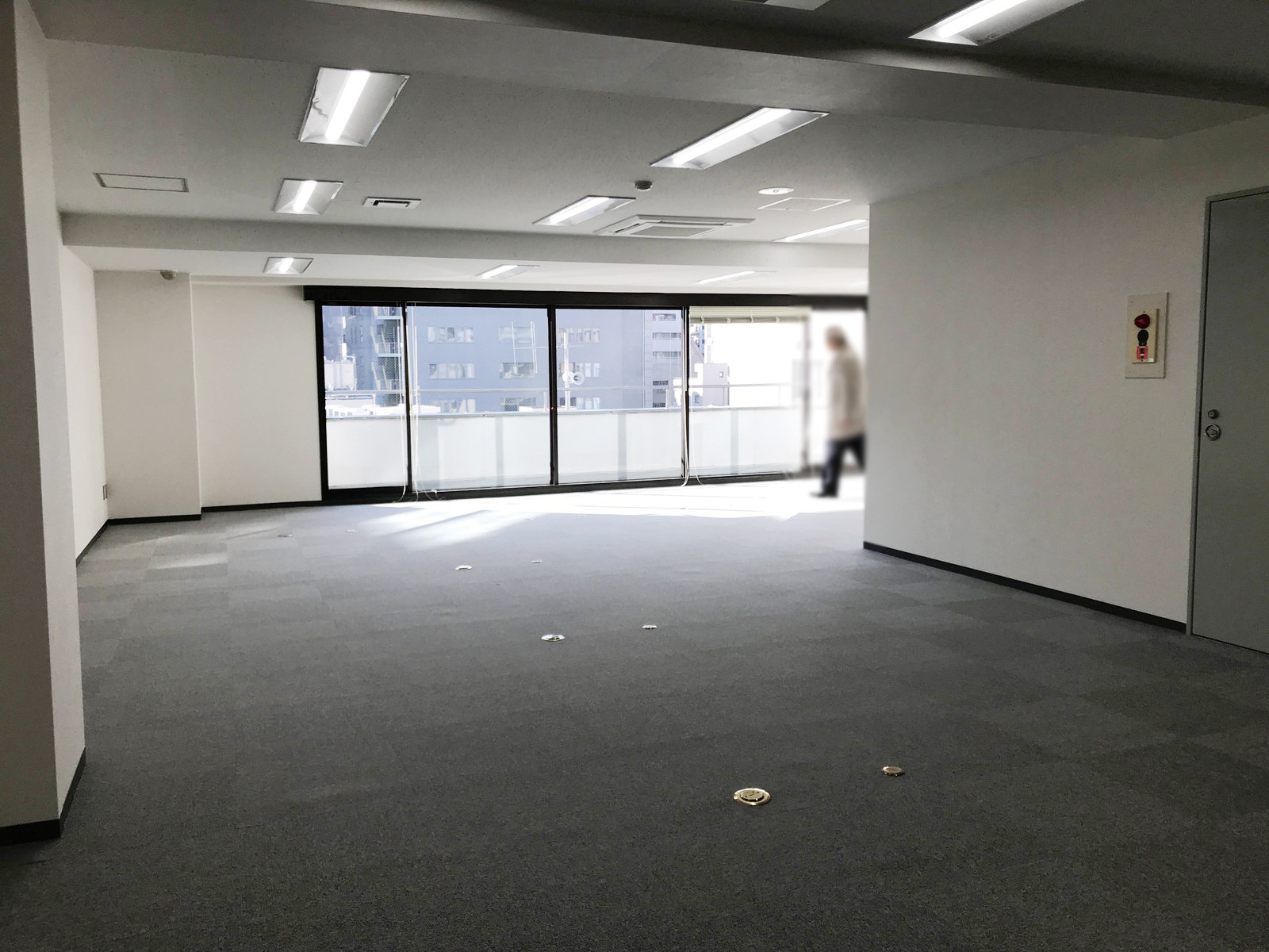 オフィス室内参考画像