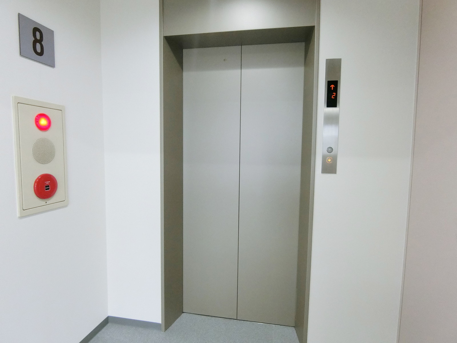 エレベーター
