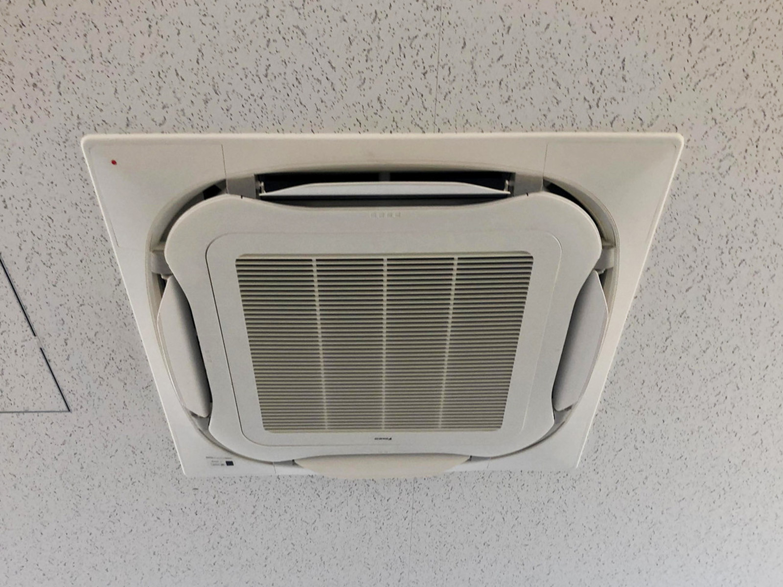 空調