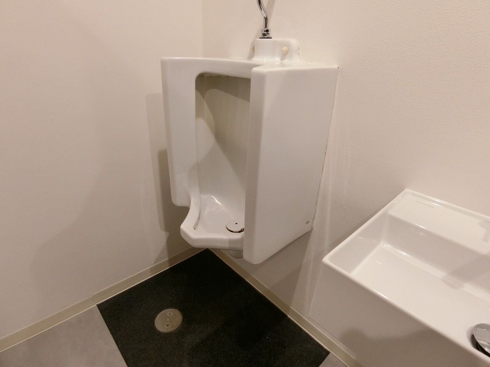 男性用トイレ