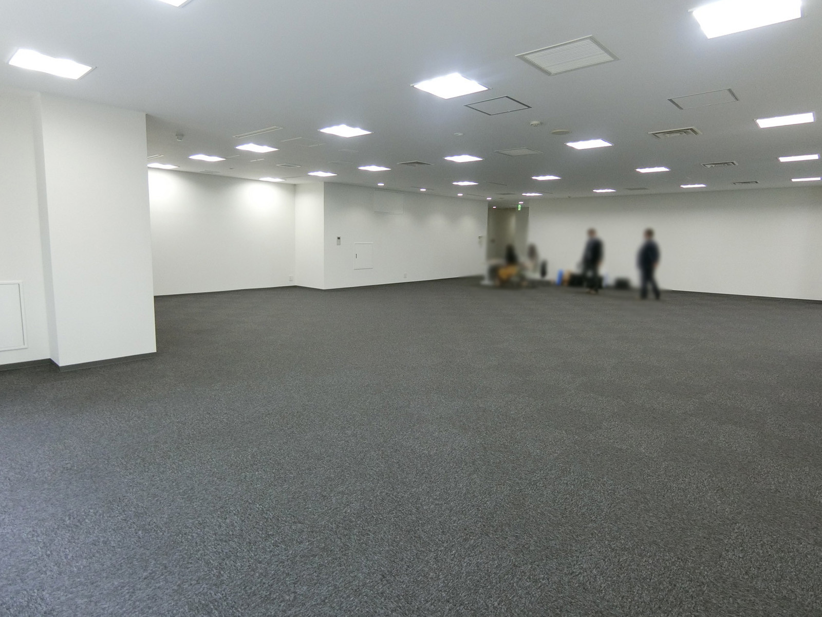 オフィス室内参考画像