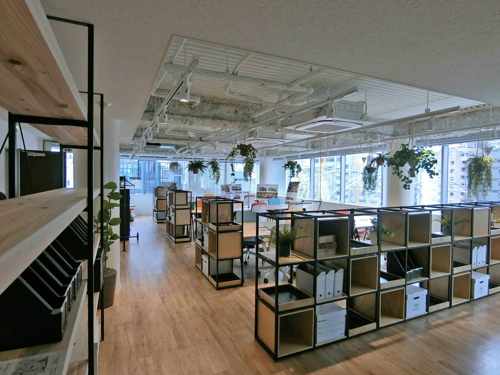 オフィス室内参考画像(9階)