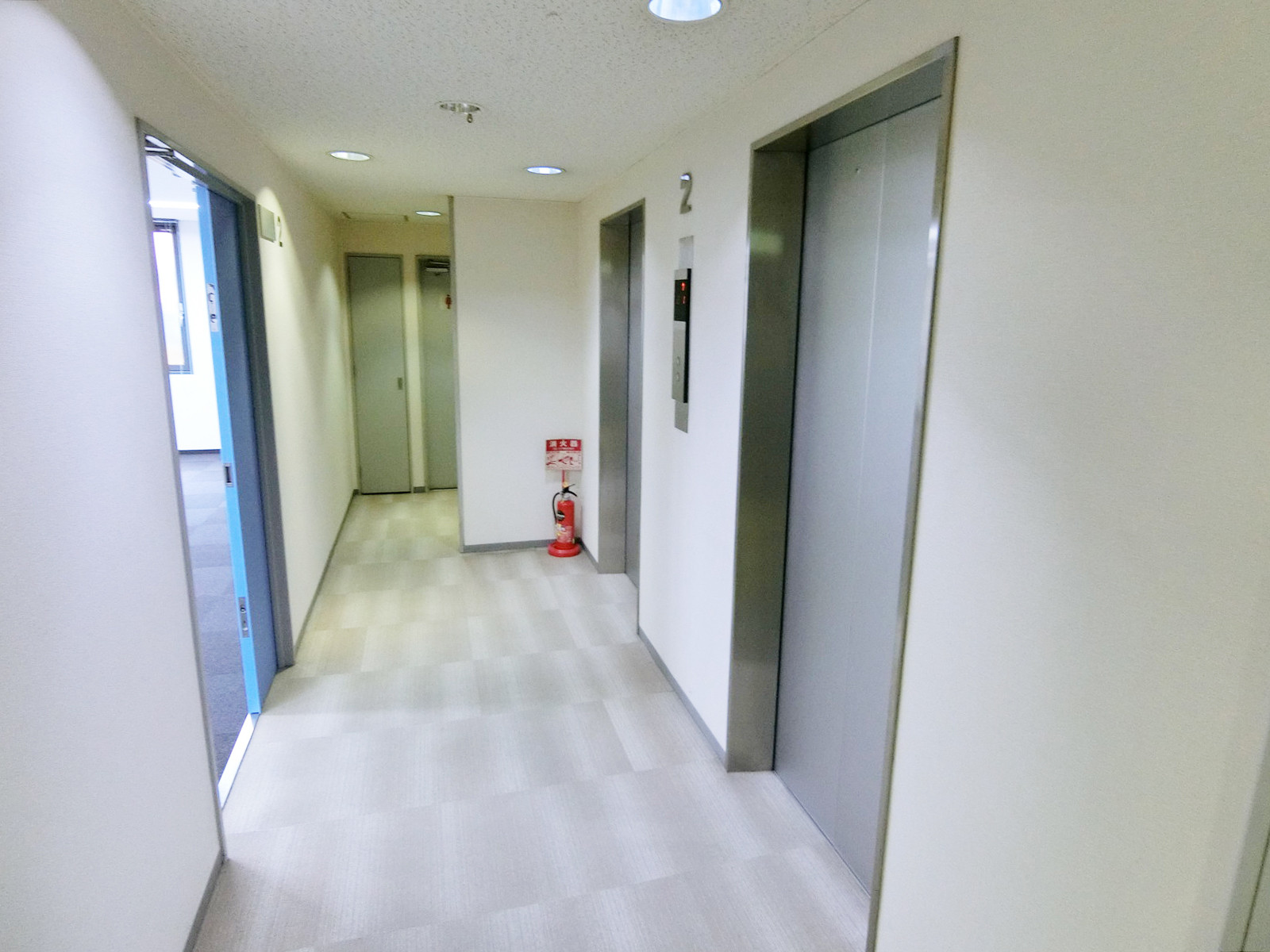エレベーターホール