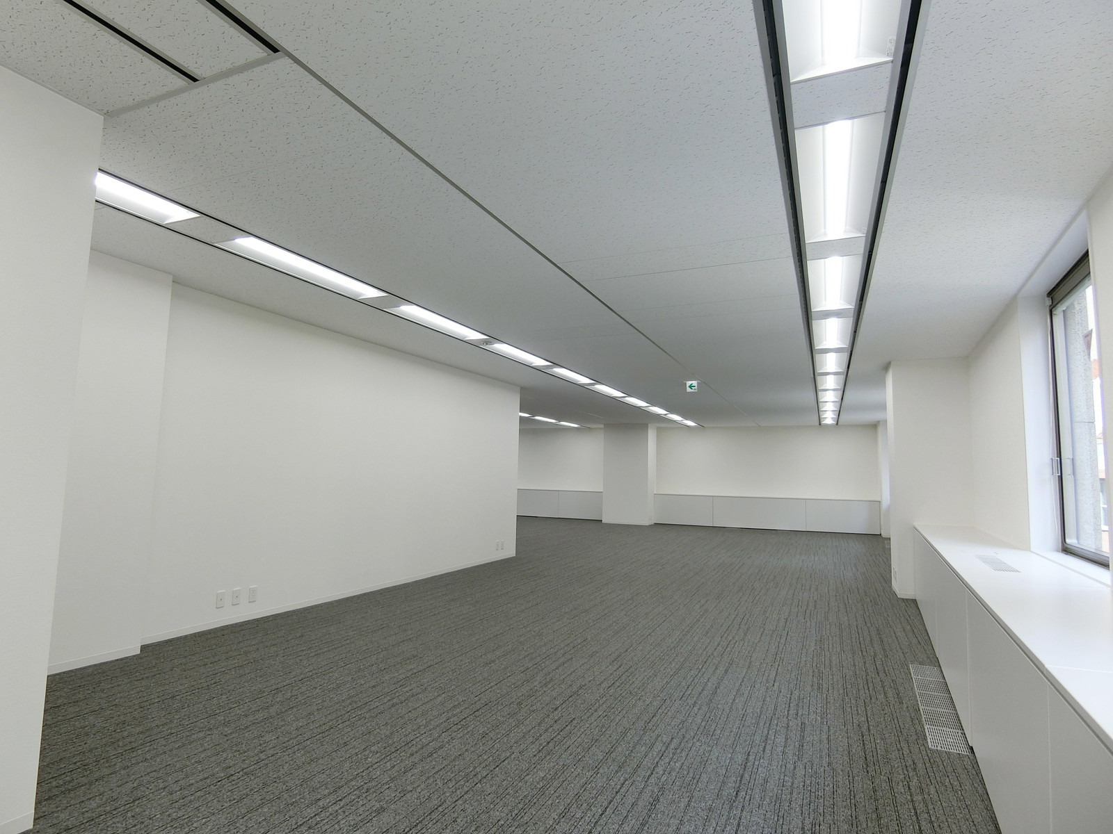 室内角の様子
