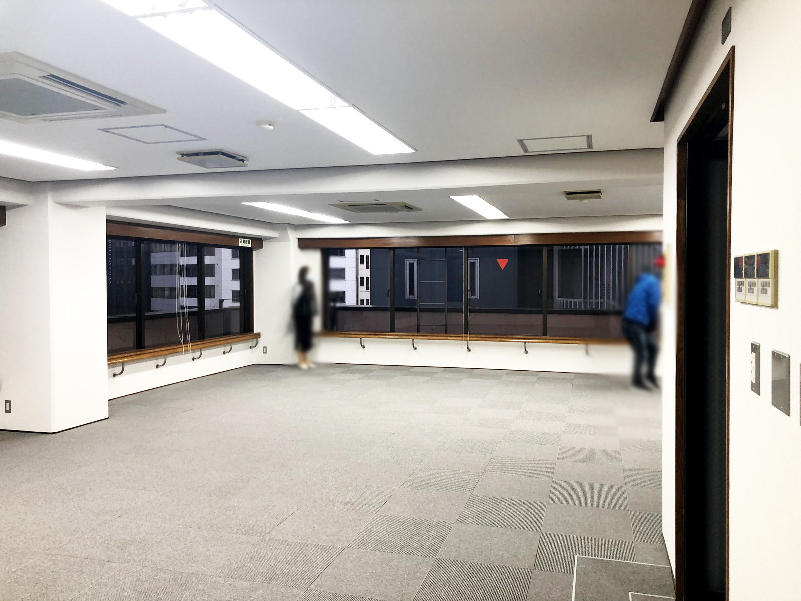 オフィス室内参考画像