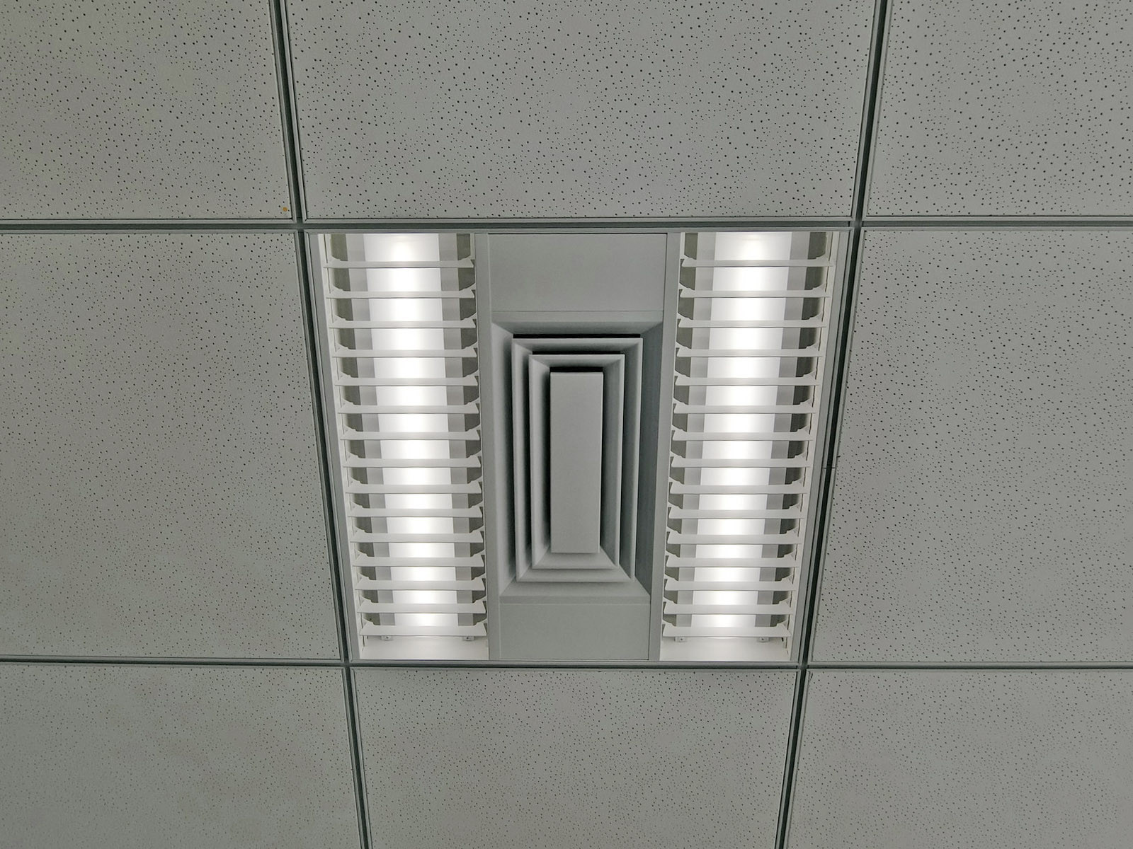 空調