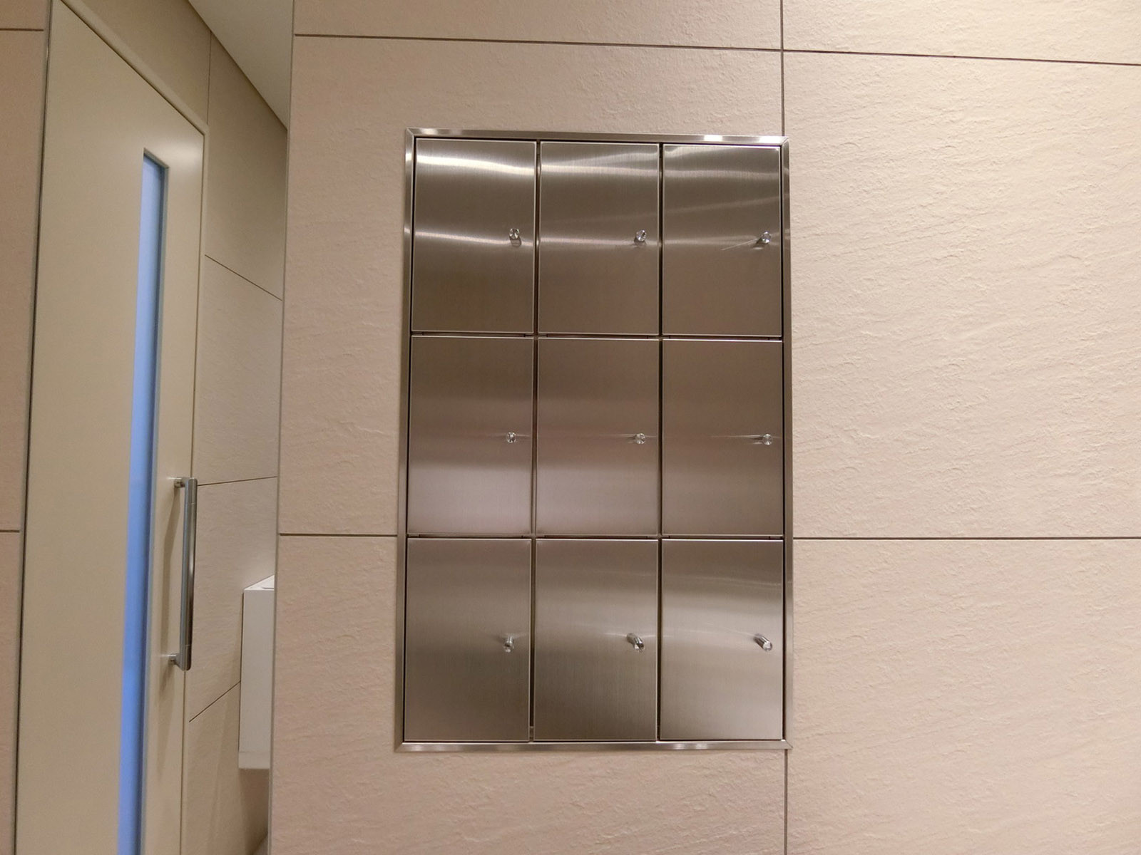 トイレの小物入れ