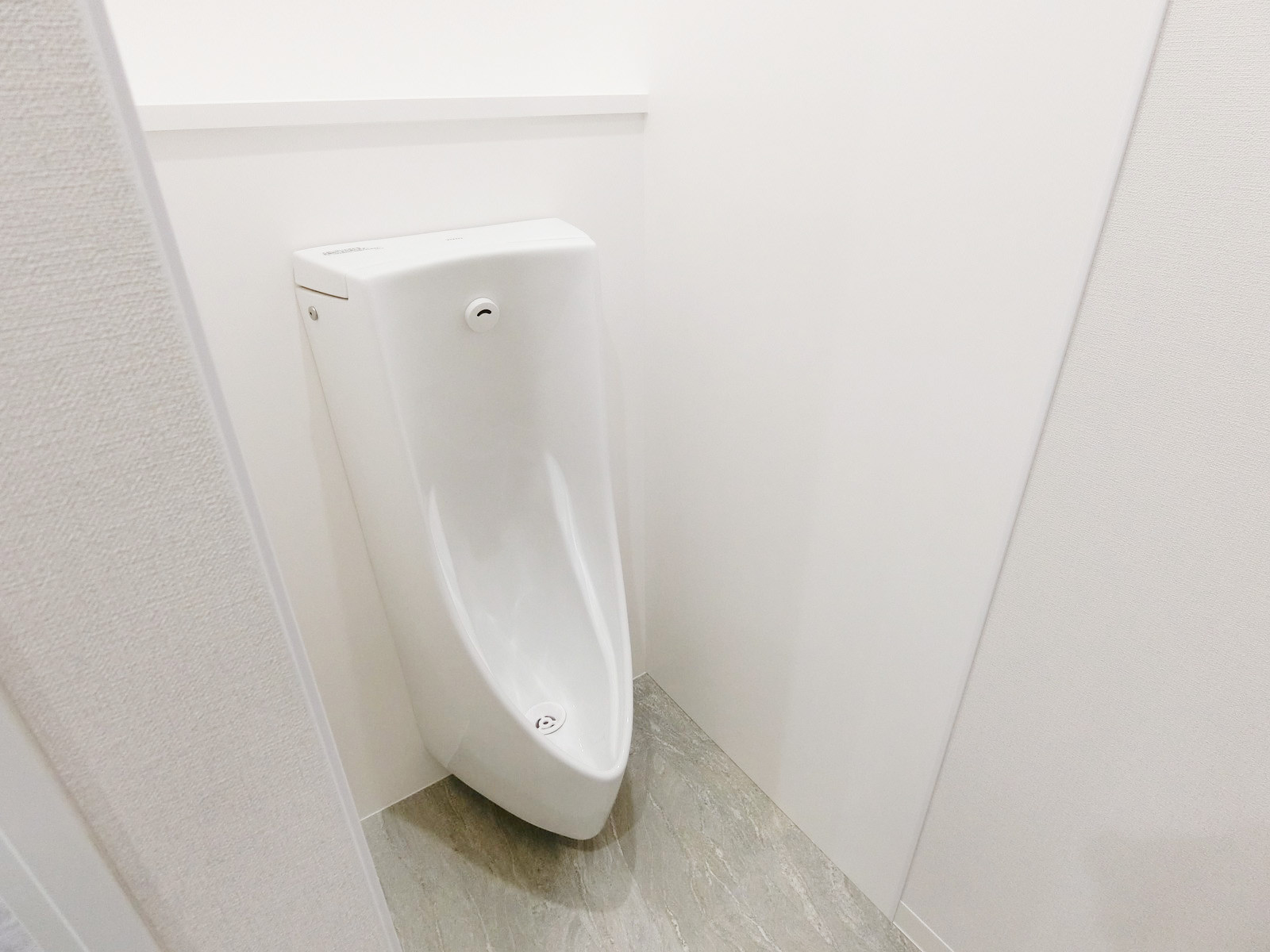 男性用トイレ