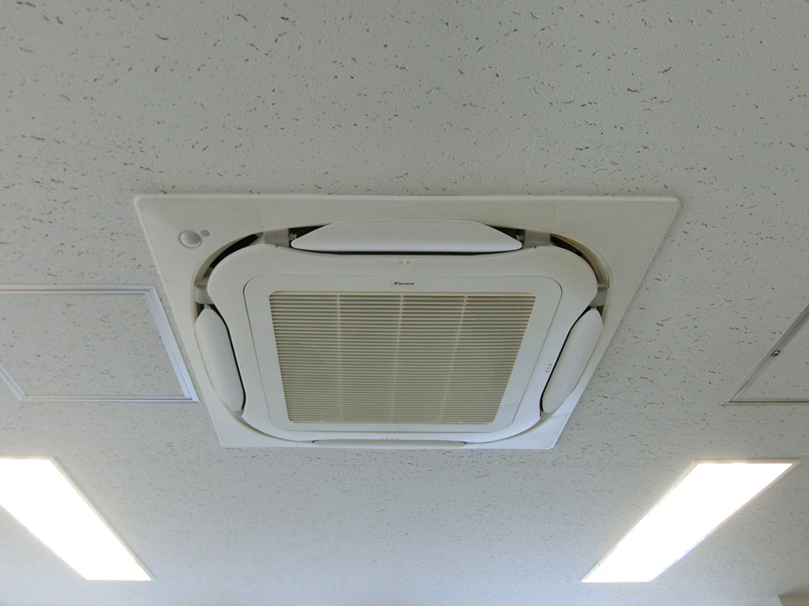 空調
