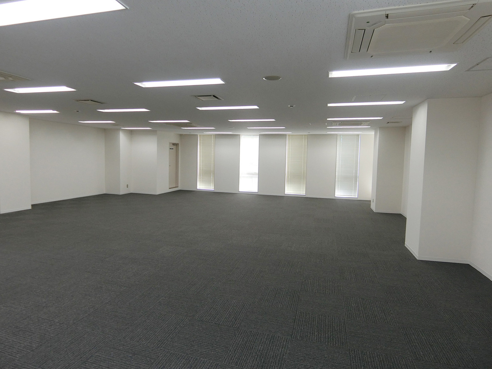 オフィス室内参考画像（10階・約47坪）