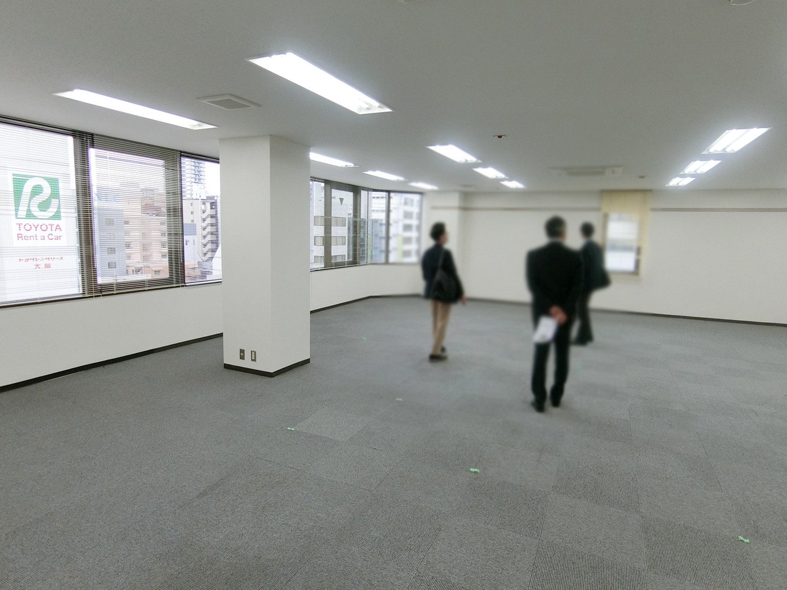 オフィス室内参考画像