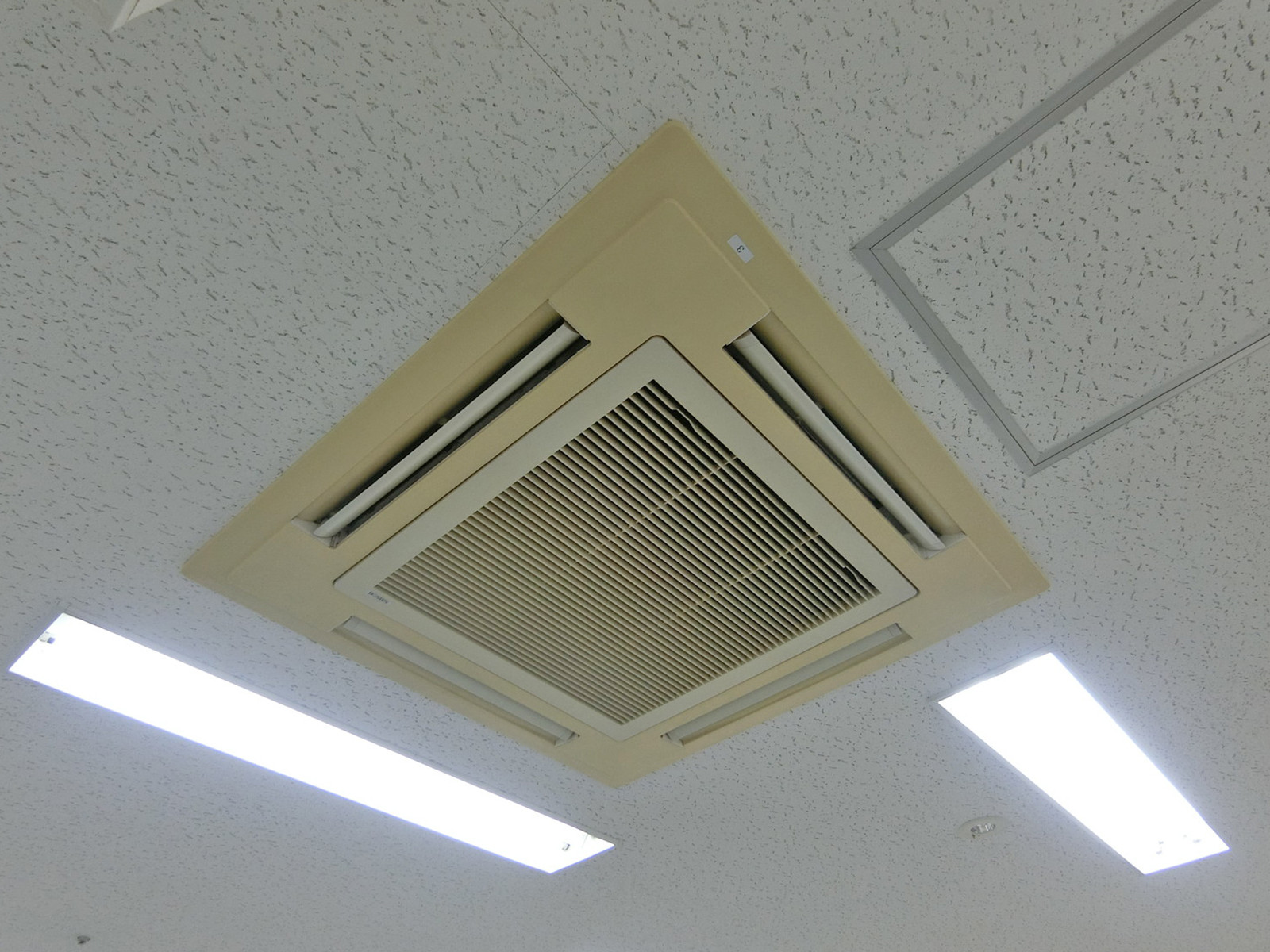空調