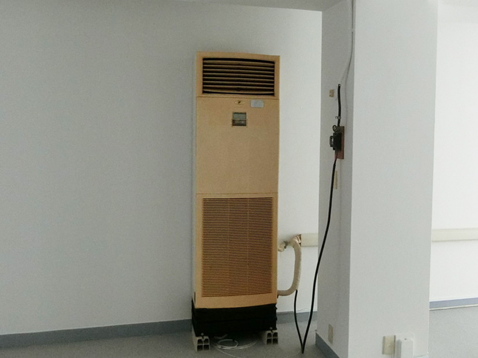空調