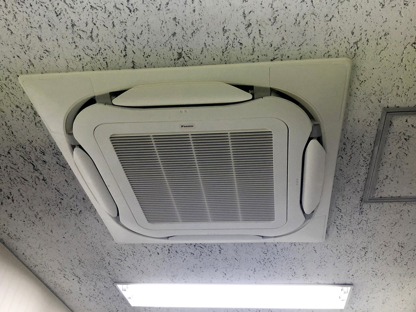 空調