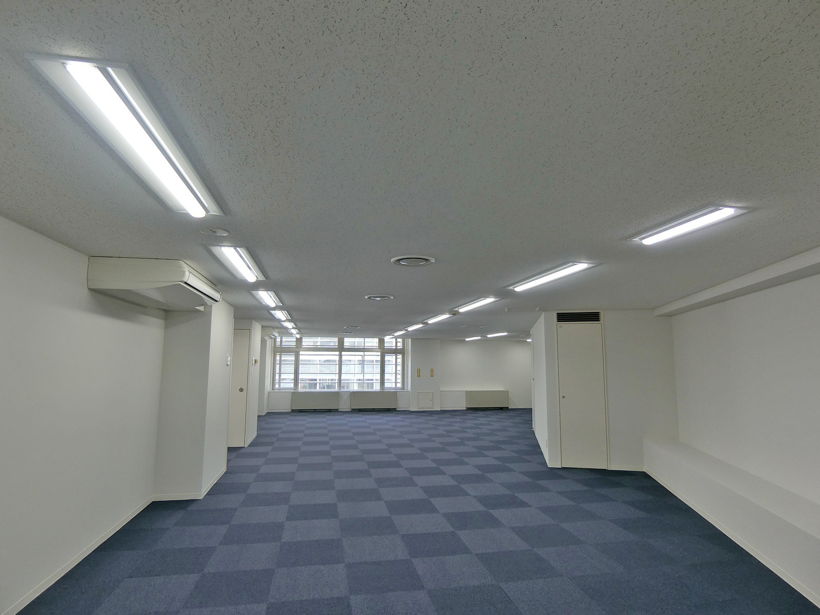 フロア別角度からの様子