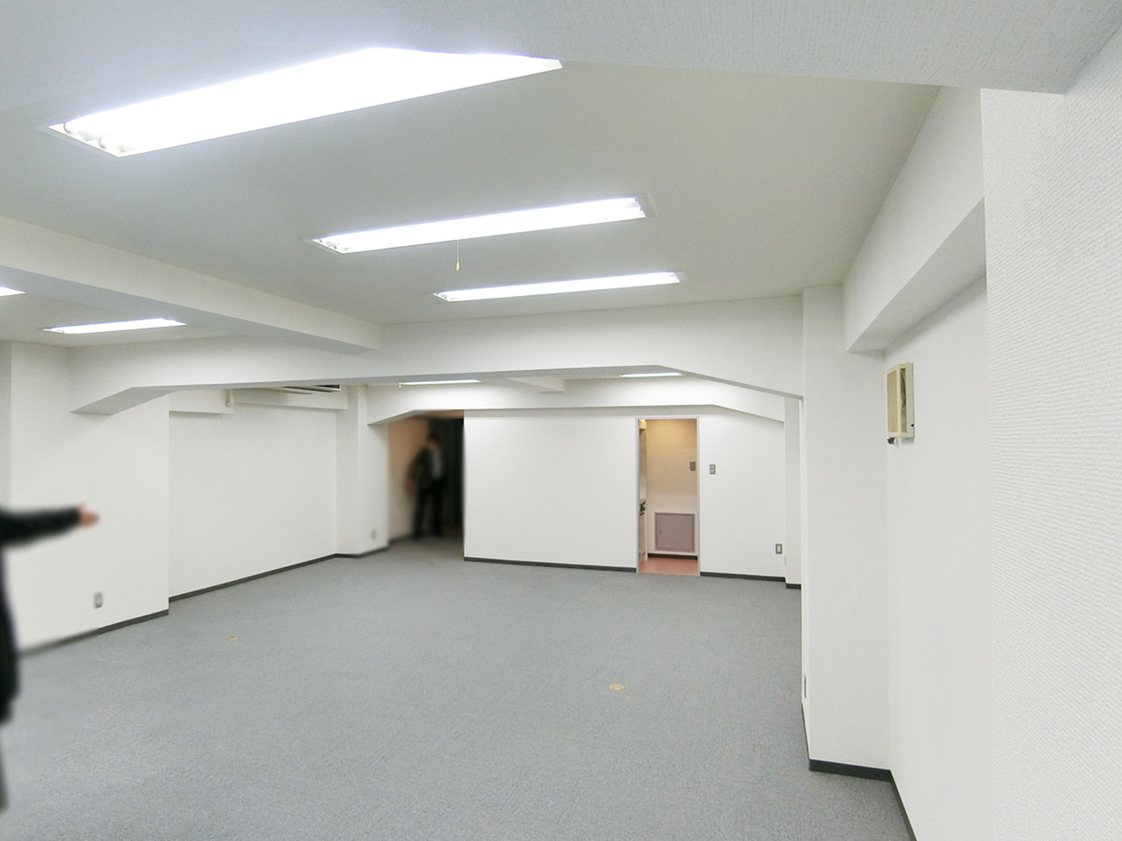 別角度の様子