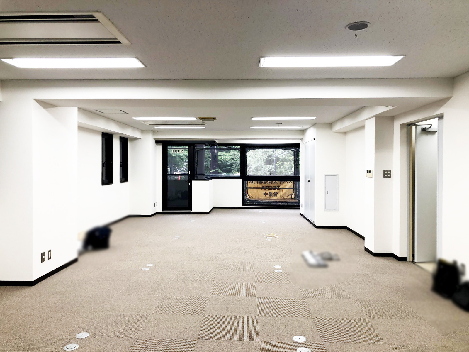 別角度の様子