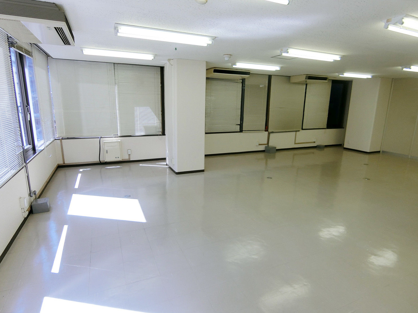 別角度の様子