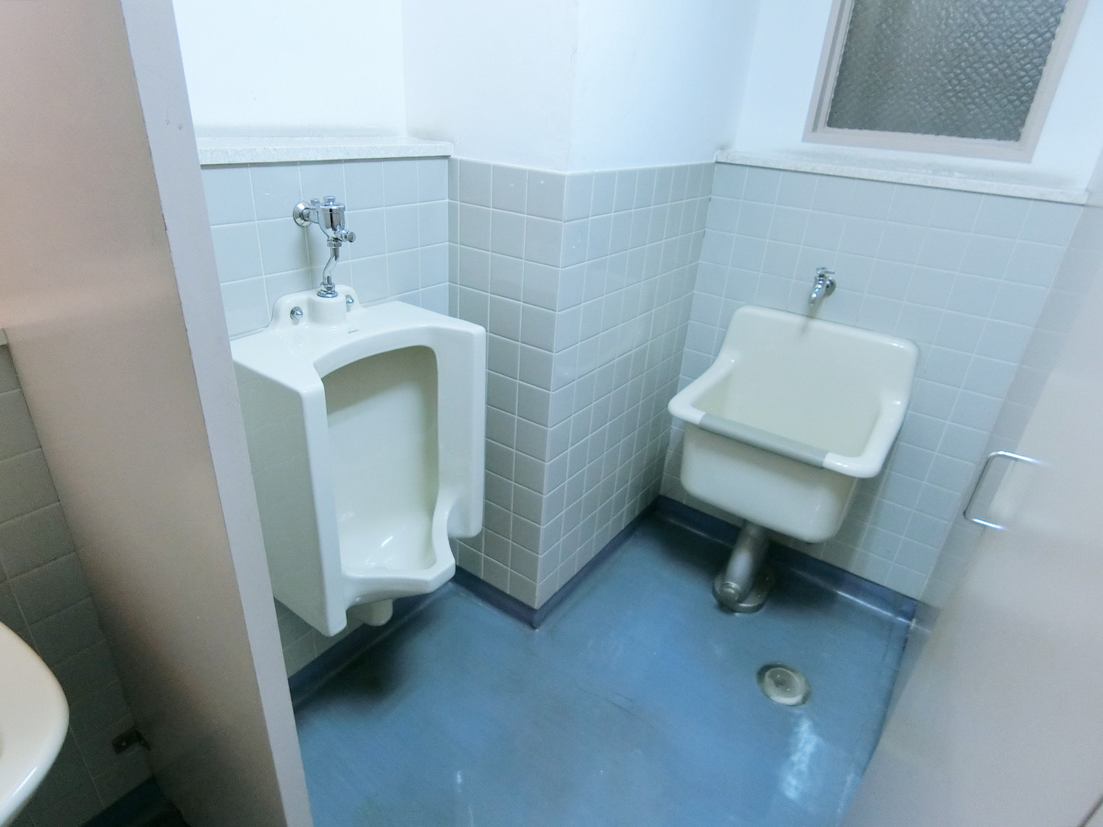 男性用トイレ