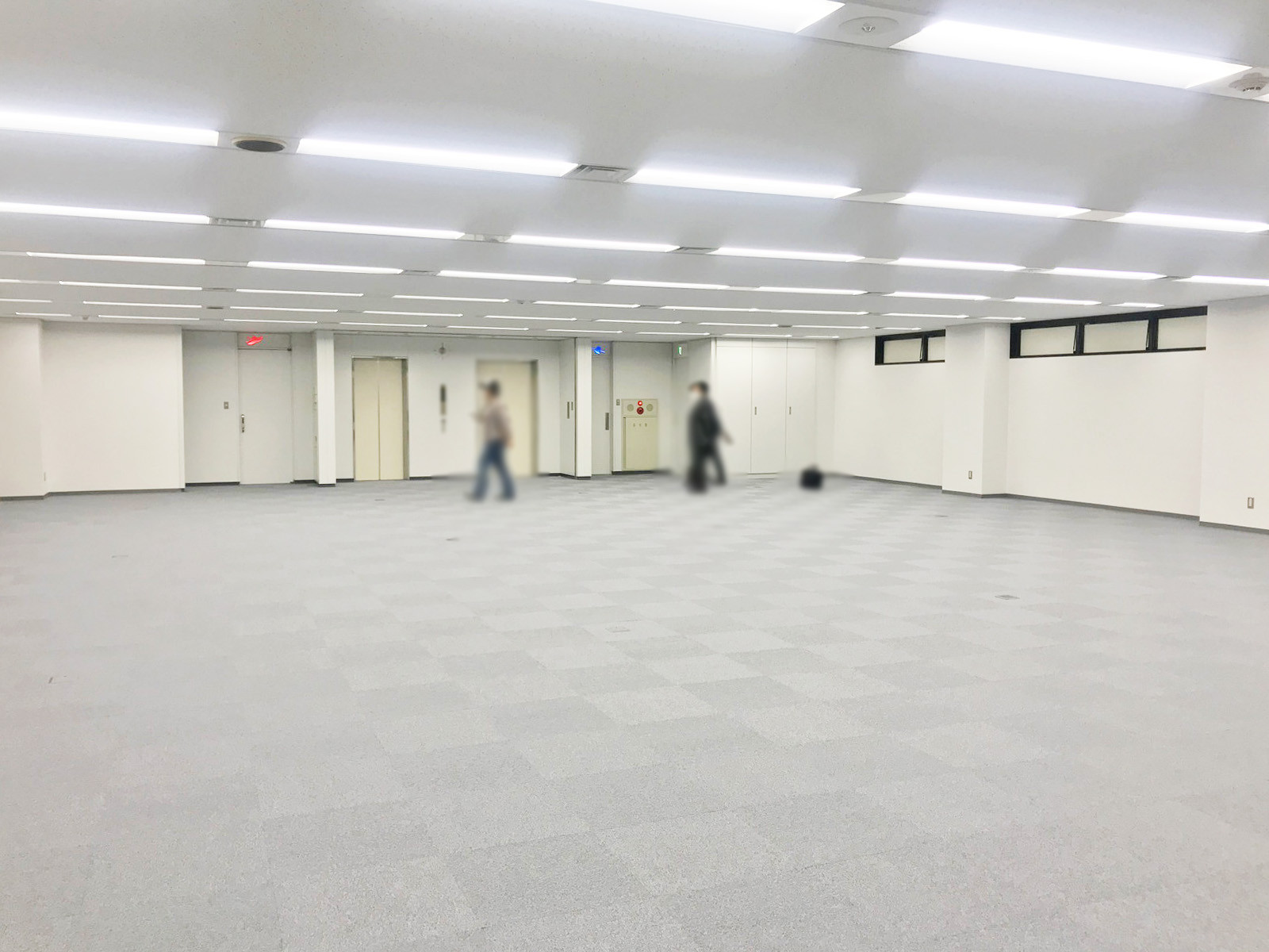 オフィス室内参考画像