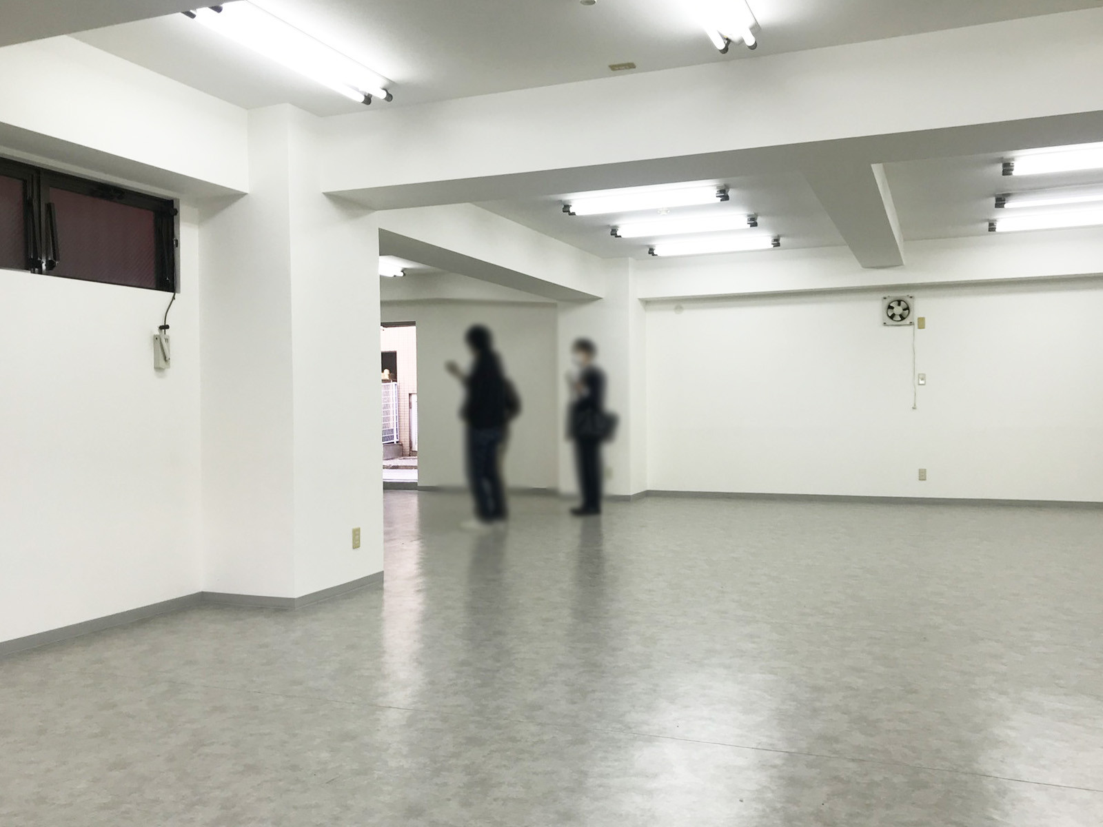 別角度の様子