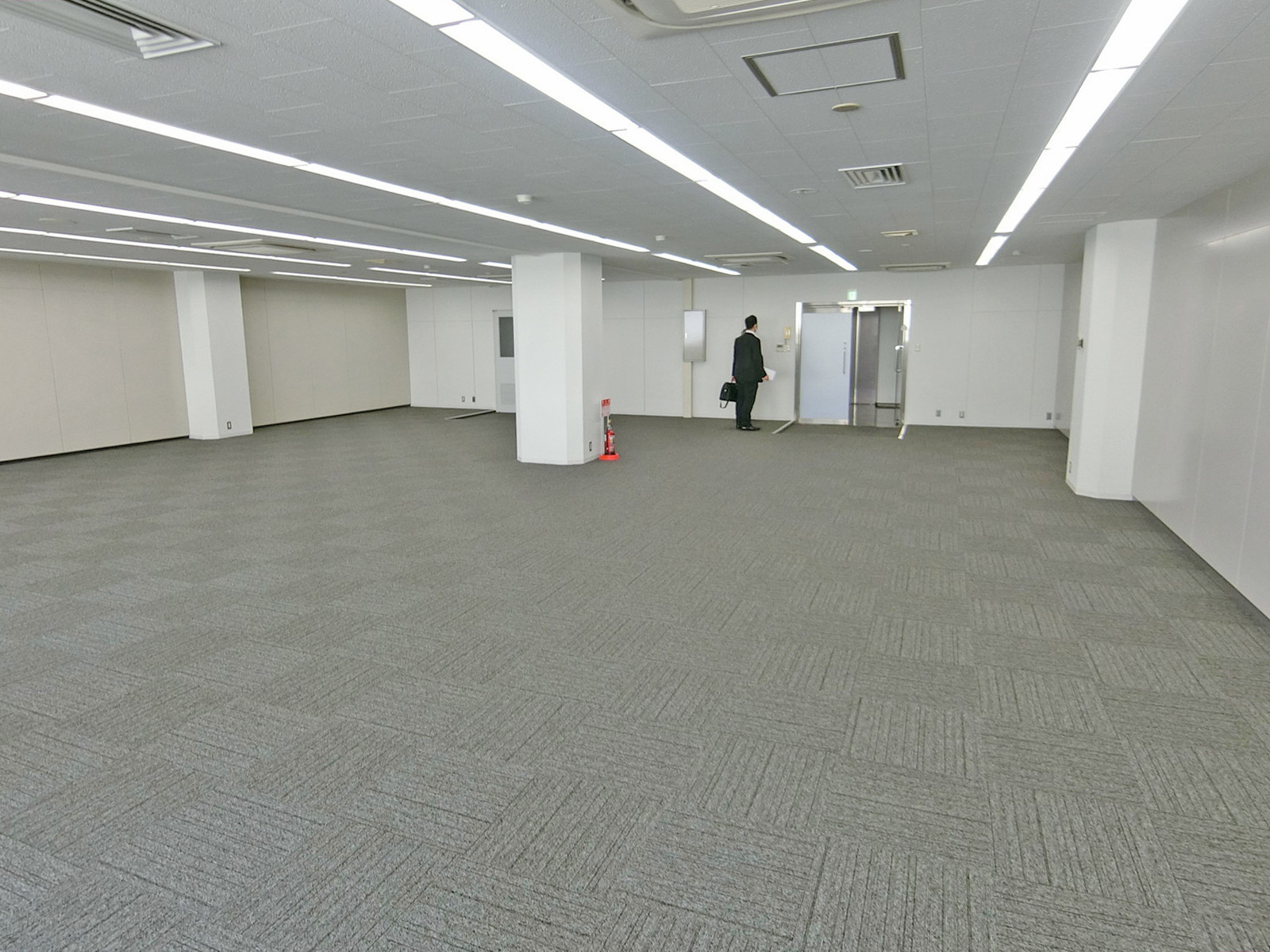フロア別角度からの様子