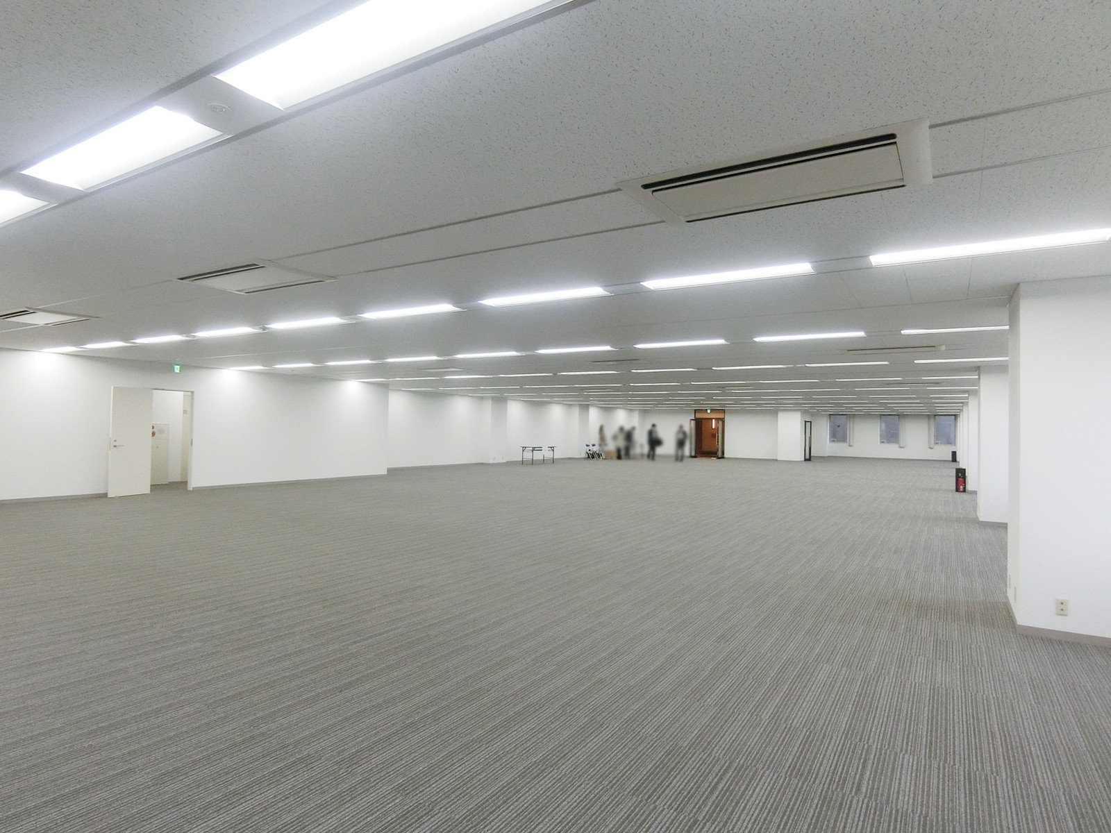 オフィス室内参考画像（8階・約197坪）