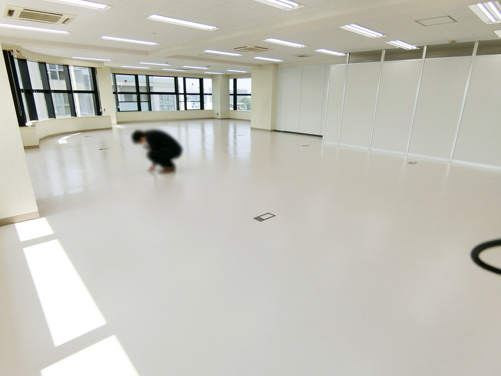 オフィス室内参考画像