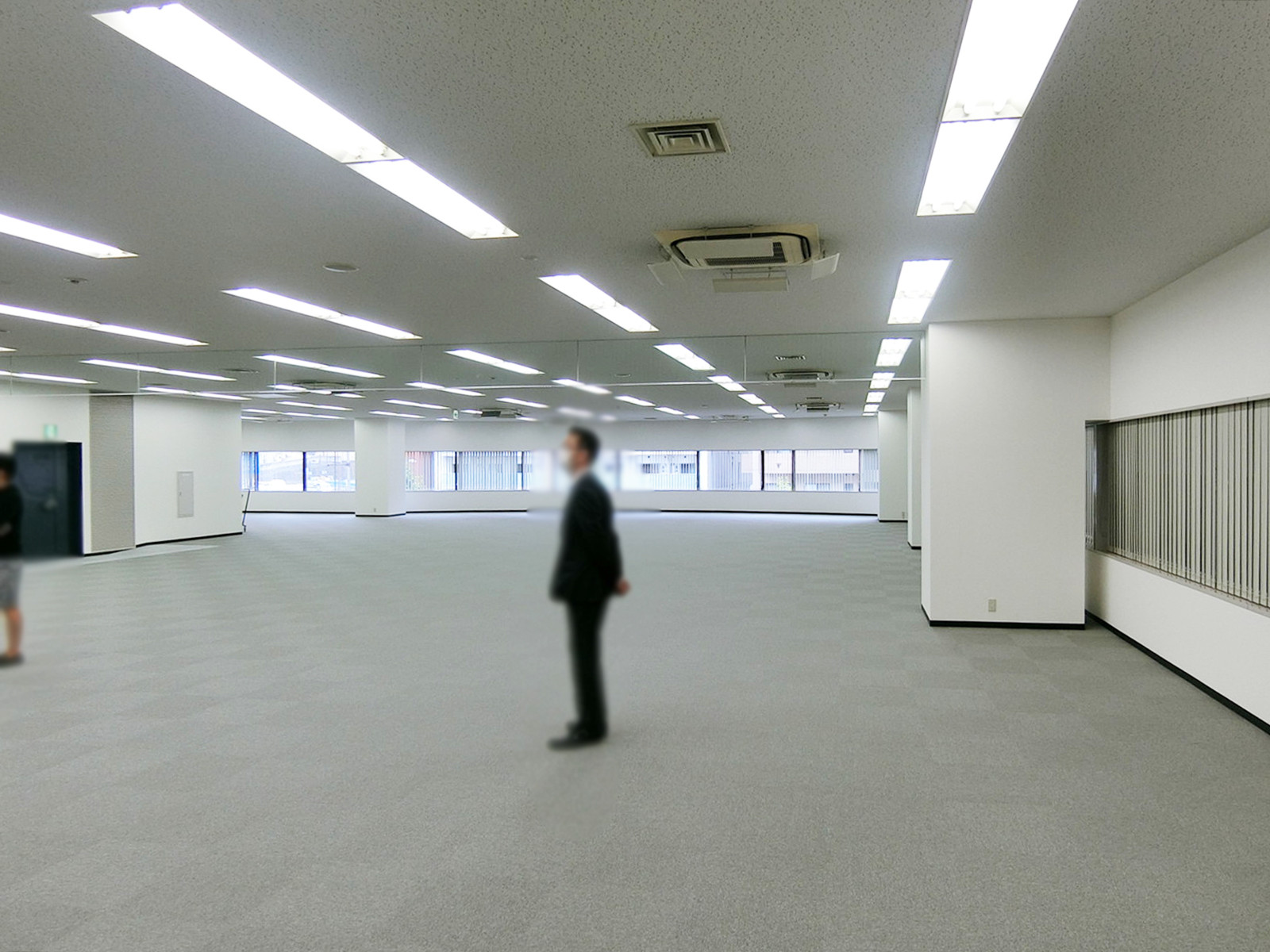 オフィス室内参考画像
