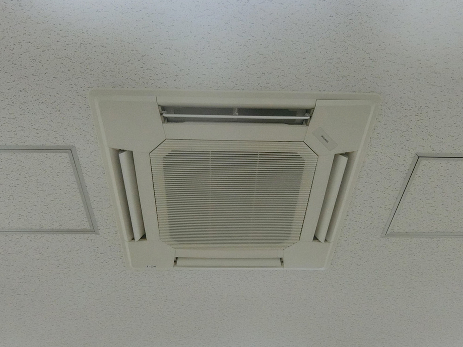 空調