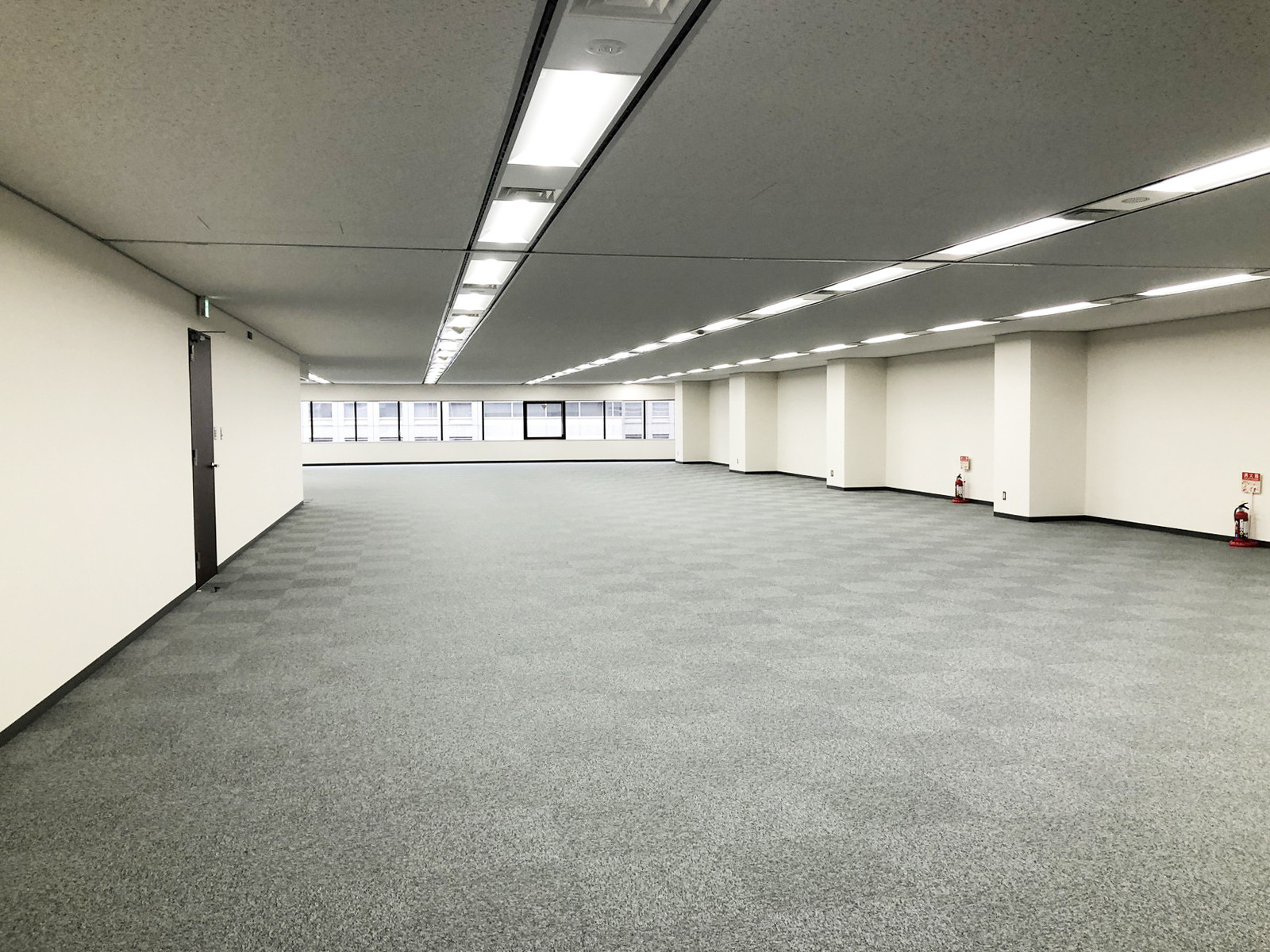 別角度の様子