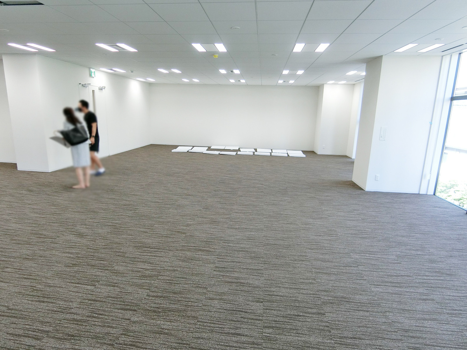 別角度の様子