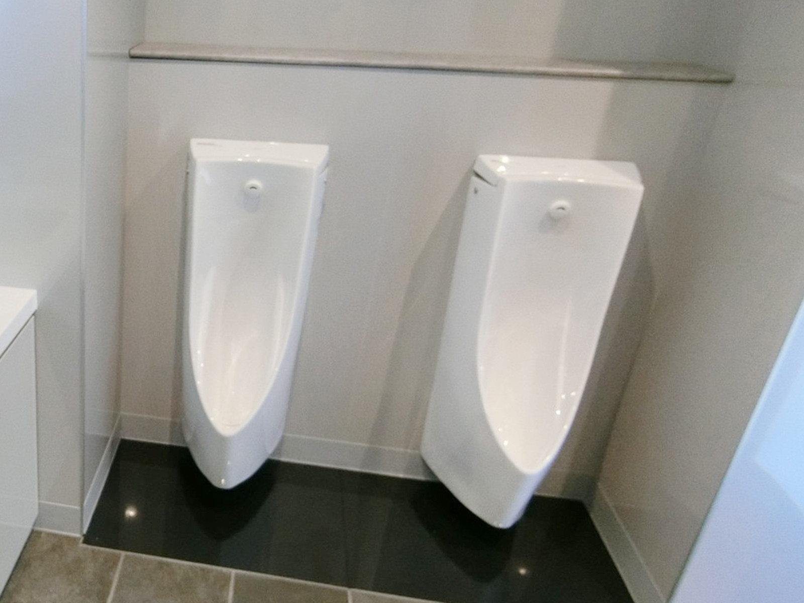 男性用トイレ