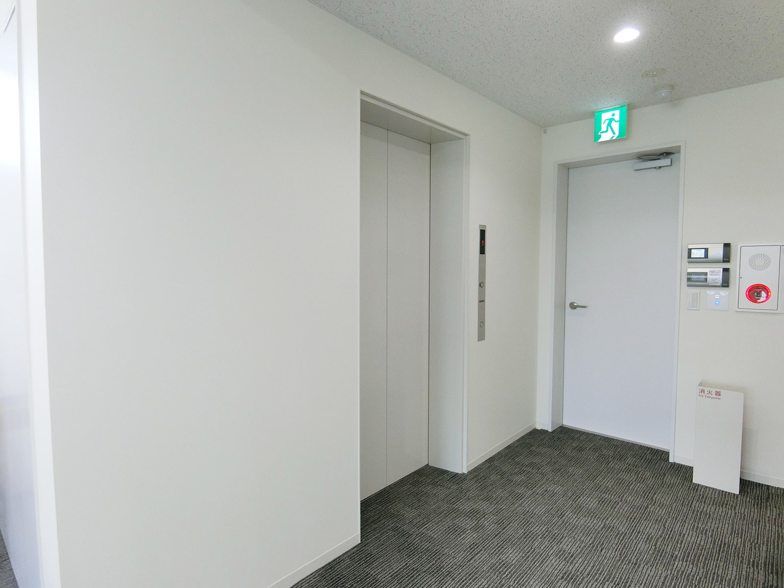 エレベーター