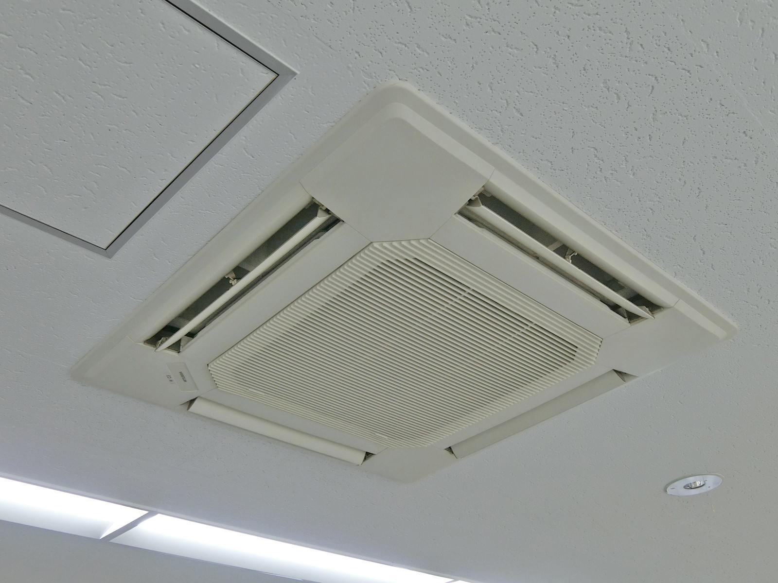 空調