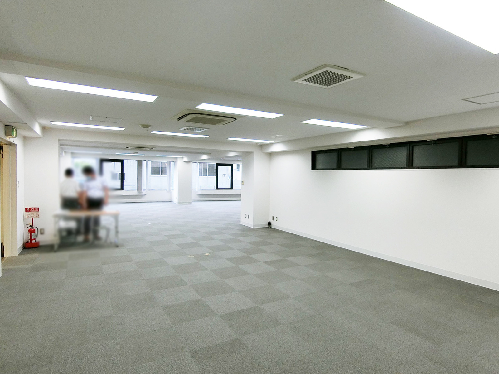 明るい室内