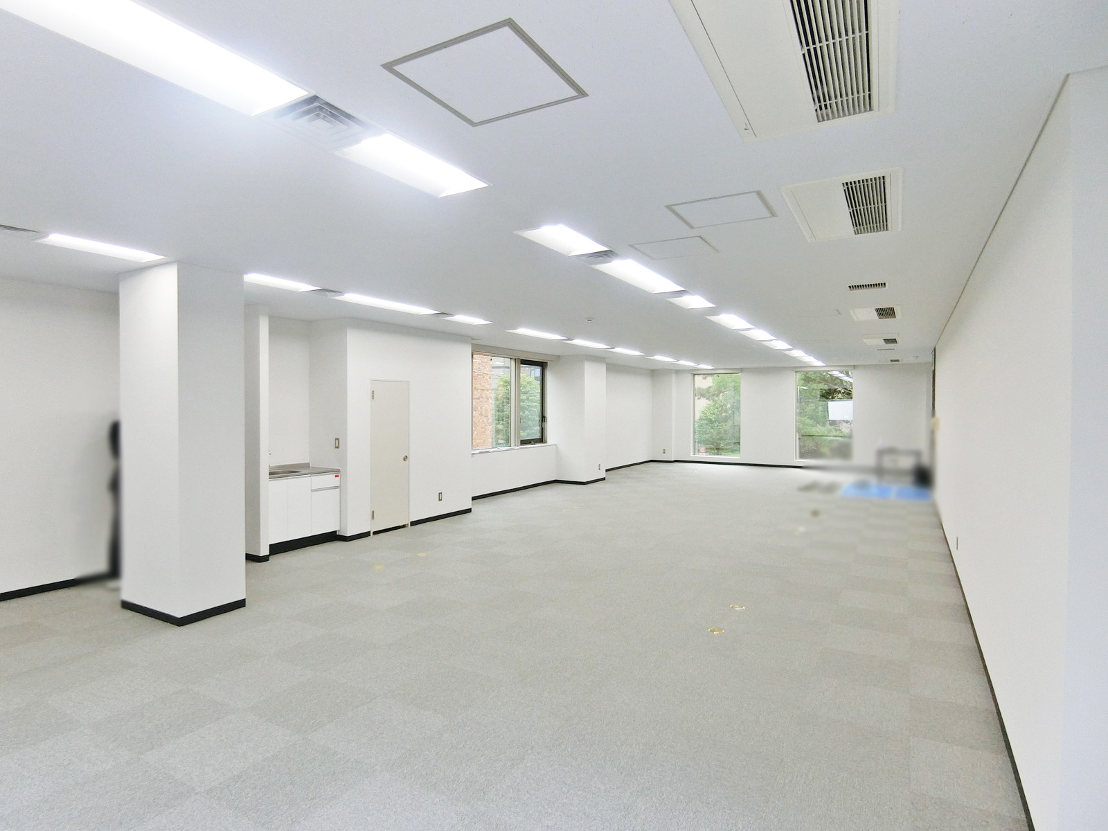 別角度の様子