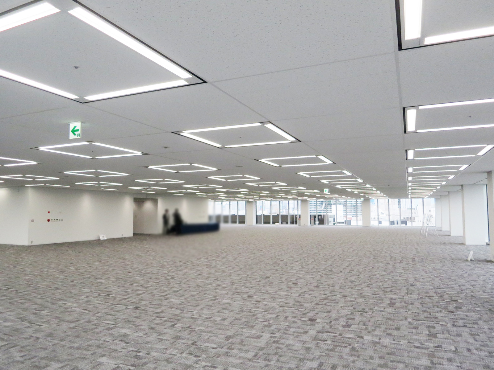 オフィス室内参考画像