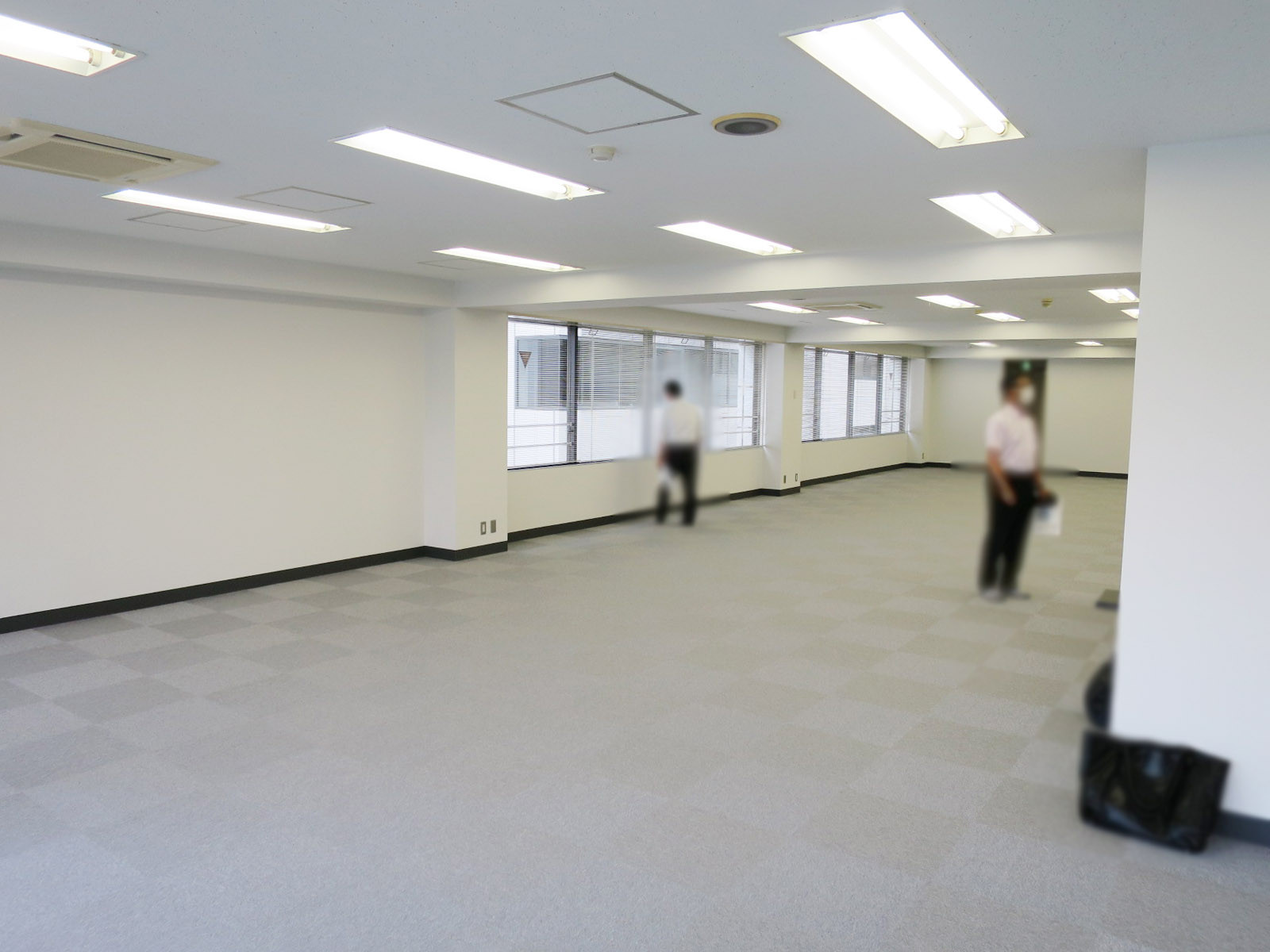 別角度の様子