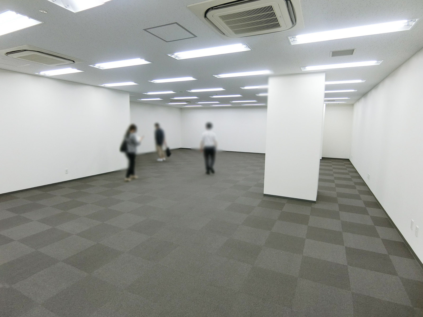 オフィス室内参考画像