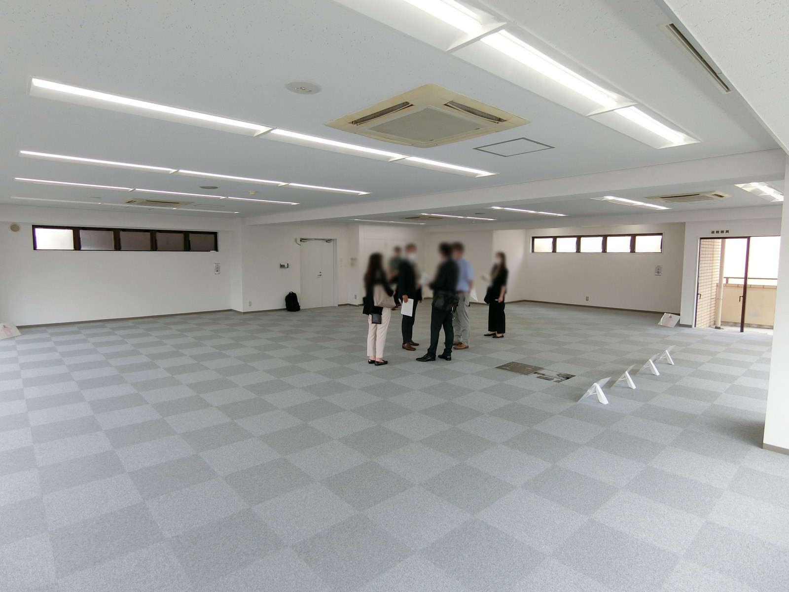 オフィス室内参考画像