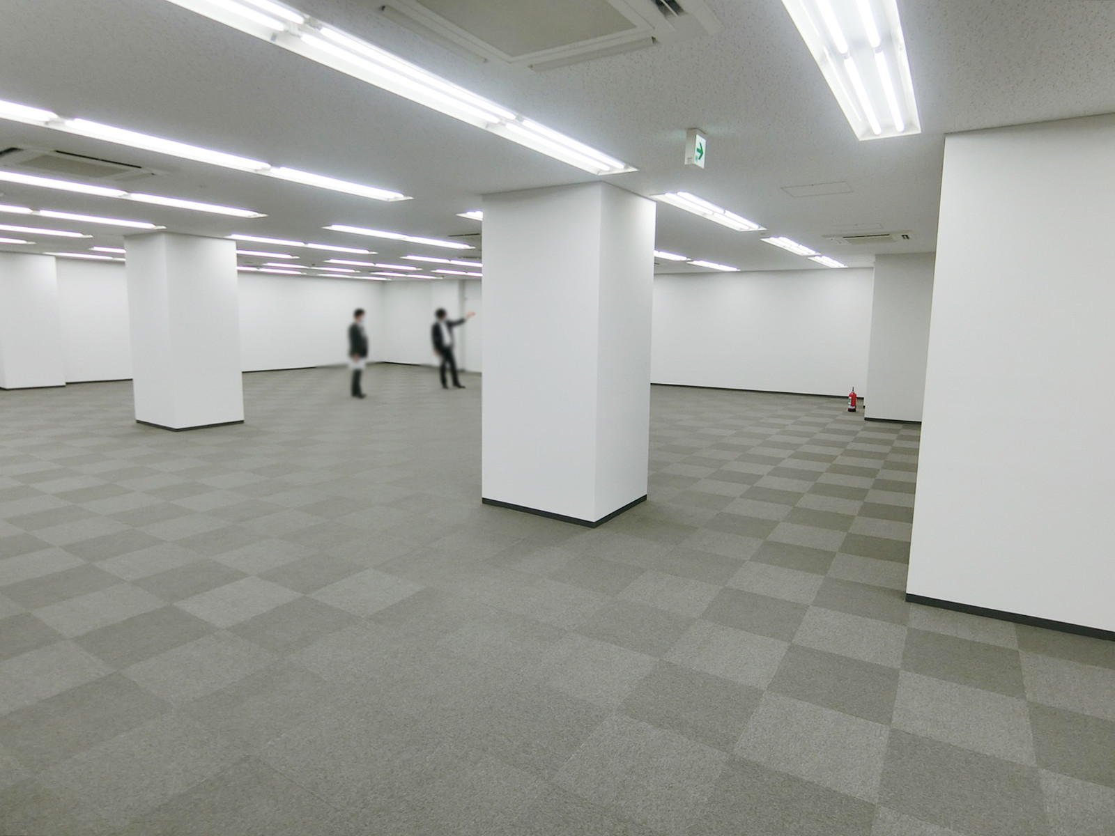 オフィス室内参考画像