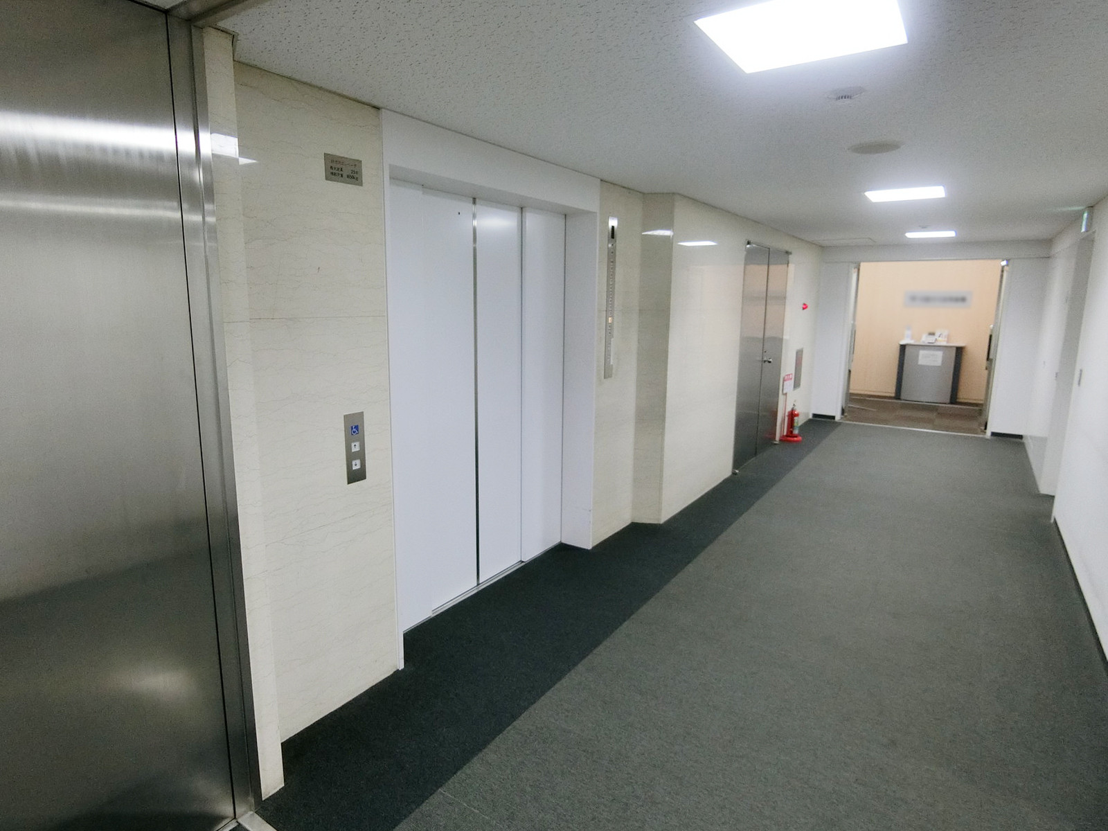 エレベーター