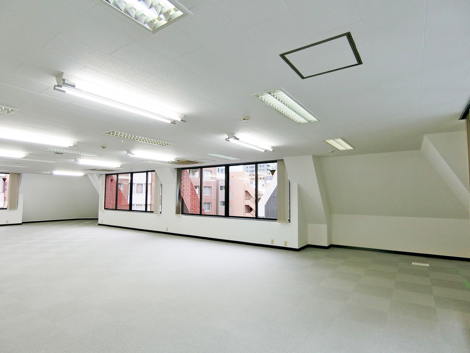 オフィス室内参考画像(6階・約57坪)