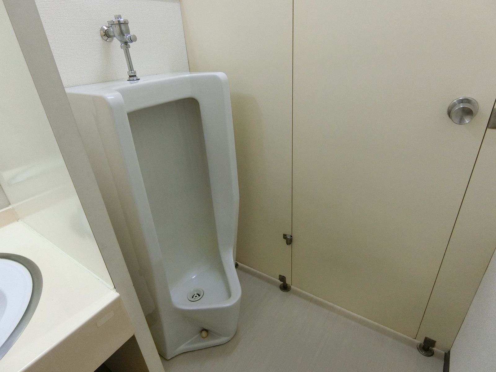 男性用トイレ