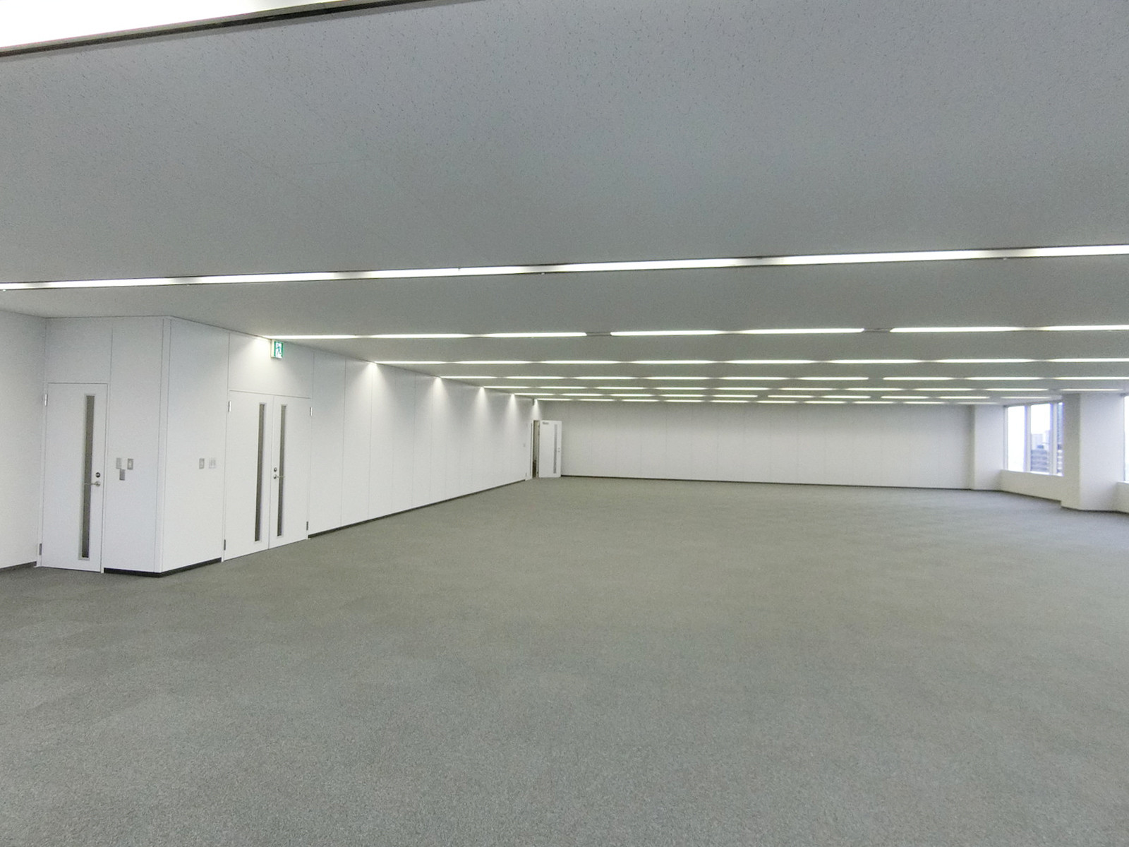 オフィス室内参考画像(34階・約119坪)